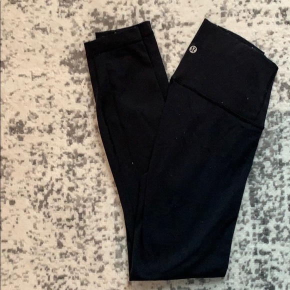 Black lululemon leggings - Picture 2 of 3